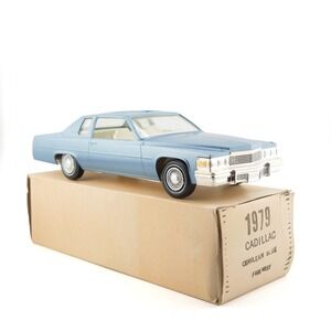 1979 Cadillac Coupe DeVille Jo-Han Promo Model Car 1 25 Cerulean Blue Fire Mist